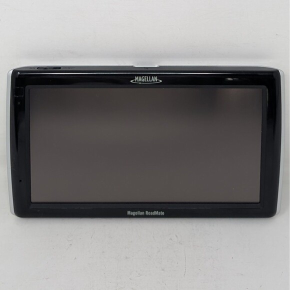 Magellan RoadMate 1700 GPS Receiver Navigation 7" Screen Works When Plugged In - Picture 2 of 16